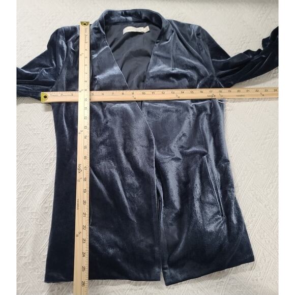 Bishop & Young Icon Blazer Velvet In Emerald Blue 3/4 sleeve Career Board room - Picture 10 of 13